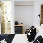 King's Hotel 3*