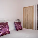 King's 2* Камари