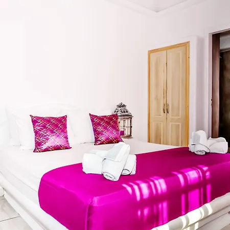 King's Hotel 2*