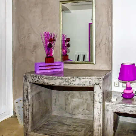 킹스 스위트 3* Kamári