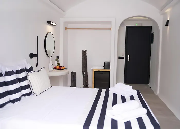 King's Hotel Kamari (Santorini)