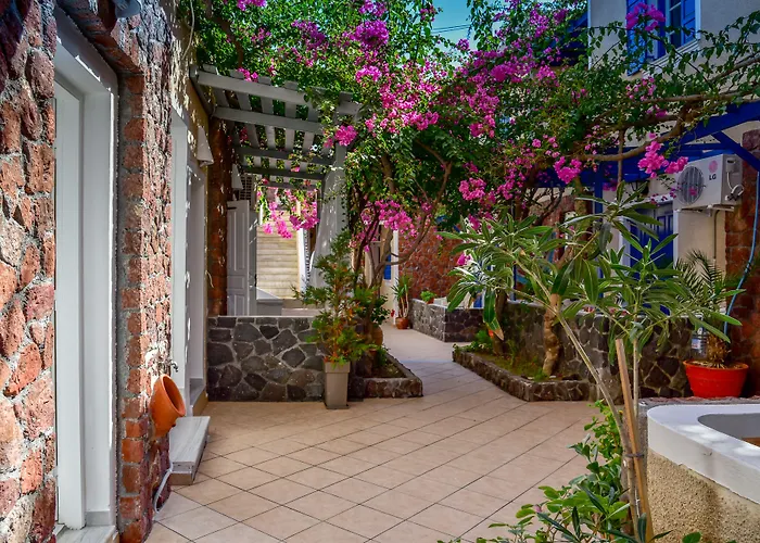 King's Hotel Kamari (Santorini)