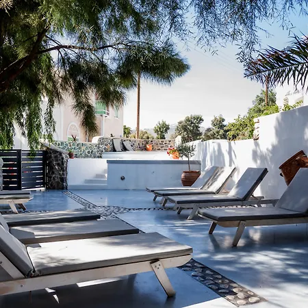 国王套房酒店 3* Kamári