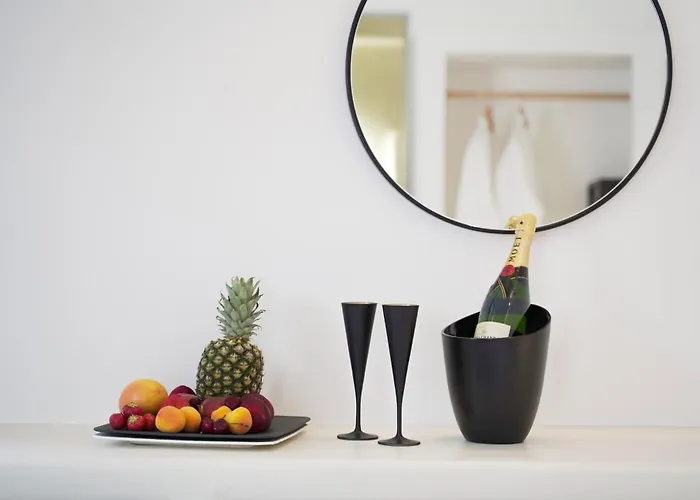 Hotel King's Kamari (Santorini)