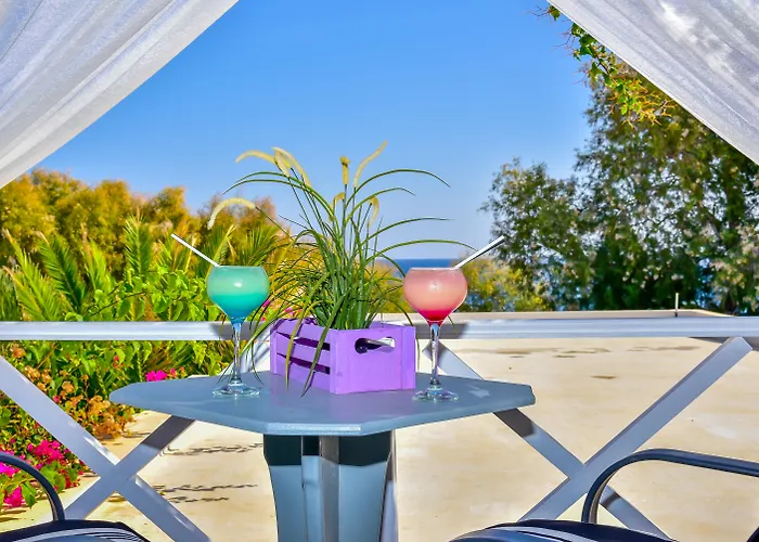 King's Hotel Kamari (Santorini)