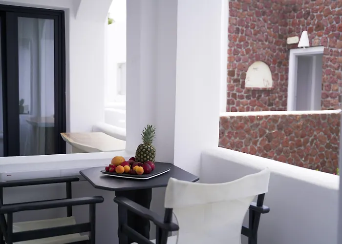 King's Kamari (Santorini)